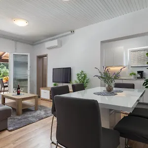  Apartament Elita