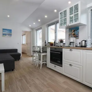  Apartament Korina & Dadi